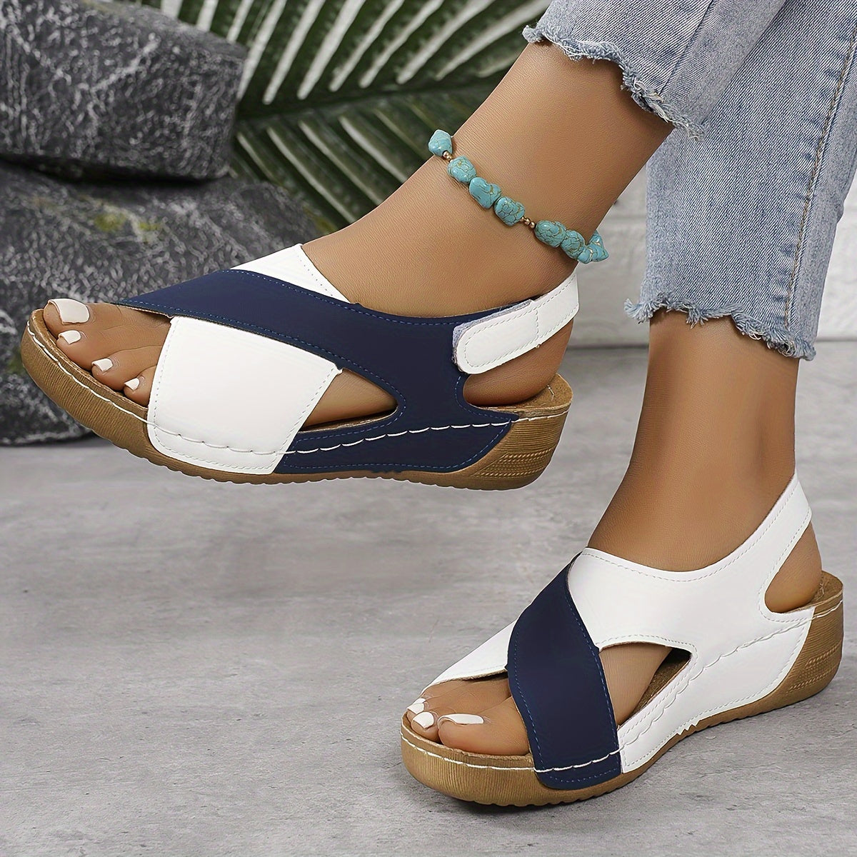 Breathable Hiking Sandals for Women | Orthopedic